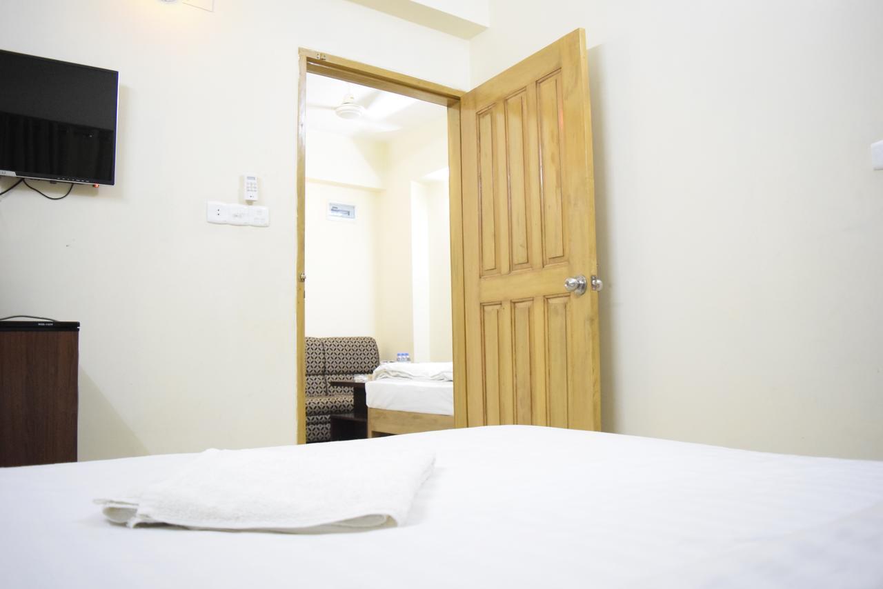 Hill Tower Hotel & Resort Cox's Bazar Extérieur photo