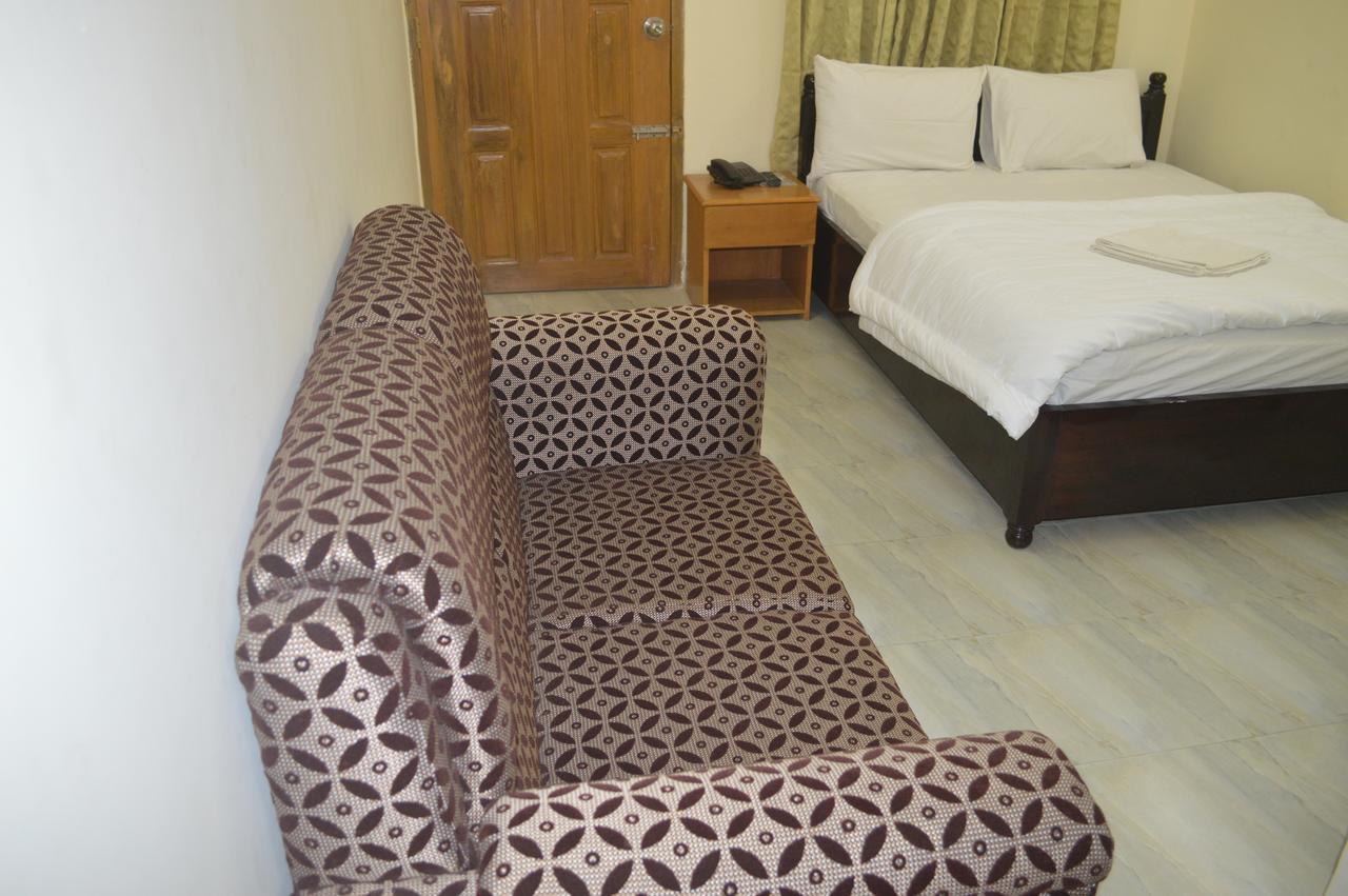 Hill Tower Hotel & Resort Cox's Bazar Extérieur photo